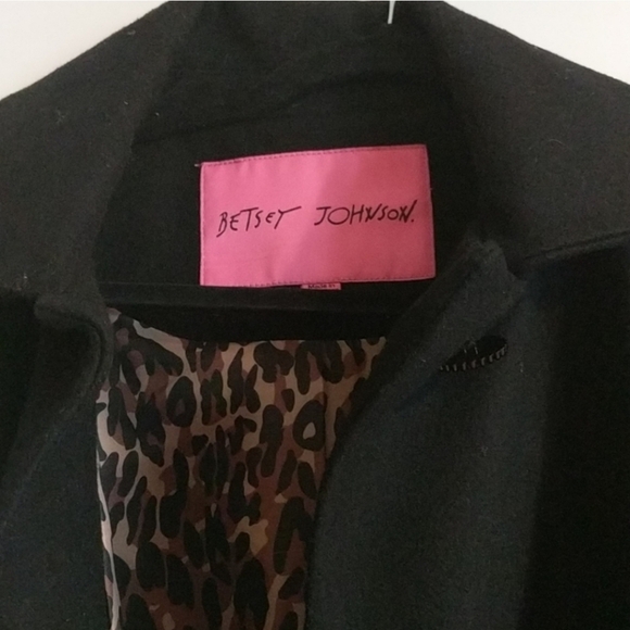Betsy Johnson Gorgeous coat - Picture 4 of 4
